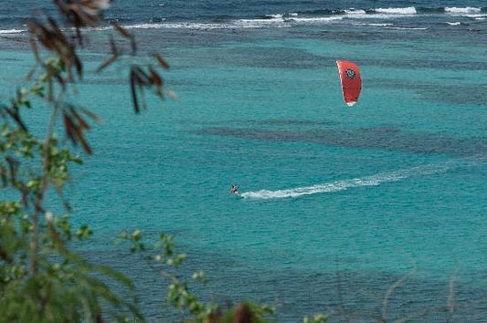 Plan Alojamiento más Wingfoil o Kitesurf