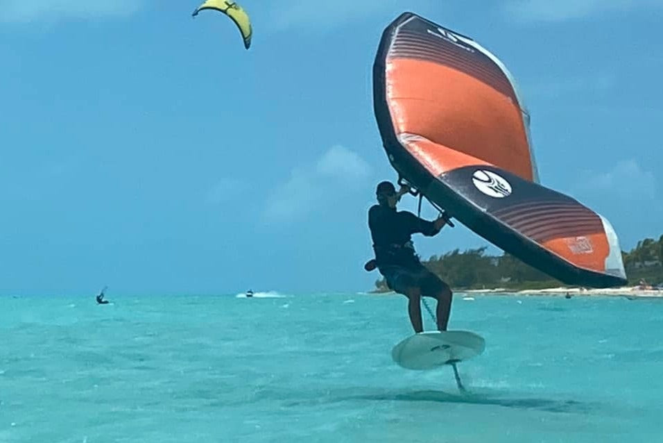 Plan Alojamiento más Wingfoil o Kitesurf